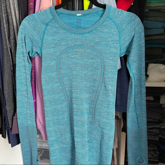 Swiftly Tech Long Sleeve - Picture 2 of 6